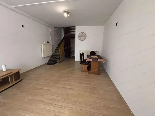 Kiadó ház Tatabánya, Kertváros 76 nm