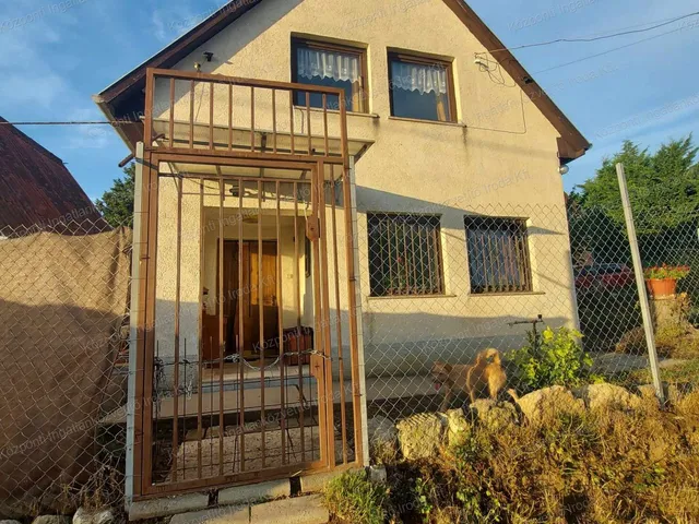 Eladó mezőgazdasági ingatlan Héreg 96 nm