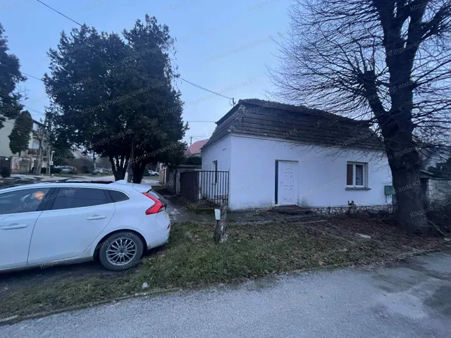 Kiadó ház Tata 60 nm