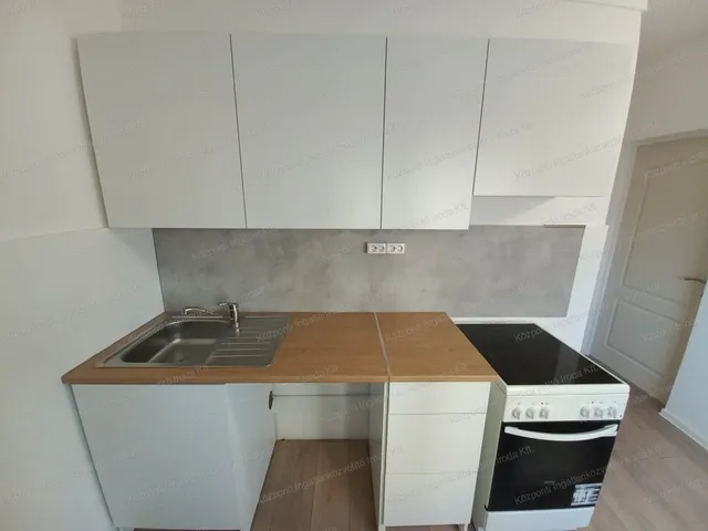 Eladó lakás Oroszlány, Óváros 53 nm