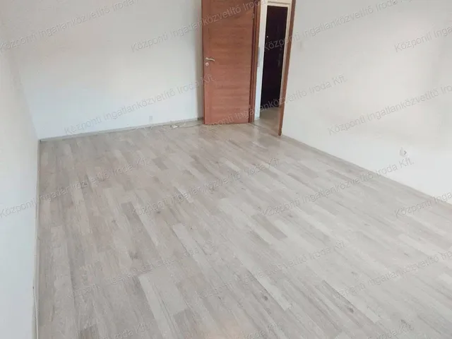 Eladó lakás Tatabánya 35 nm