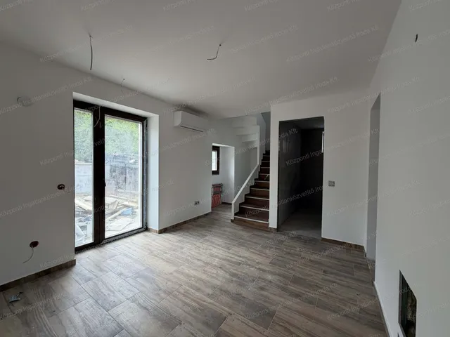 Eladó ház Környe 150 nm