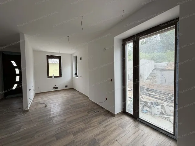Eladó ház Környe 150 nm