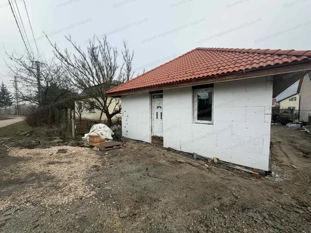 Eladó ház Tatabánya, Bánhida 49 nm