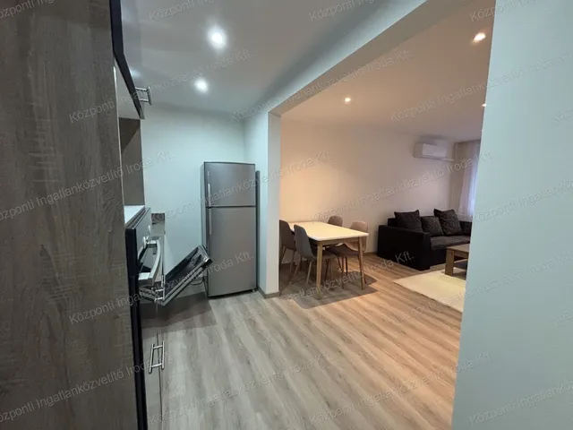 Kiadó lakás Tatabánya, Dózsakert 55 nm