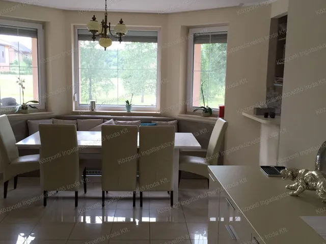 Eladó lakás Tata, Fácánoskert-lakópark 338 nm