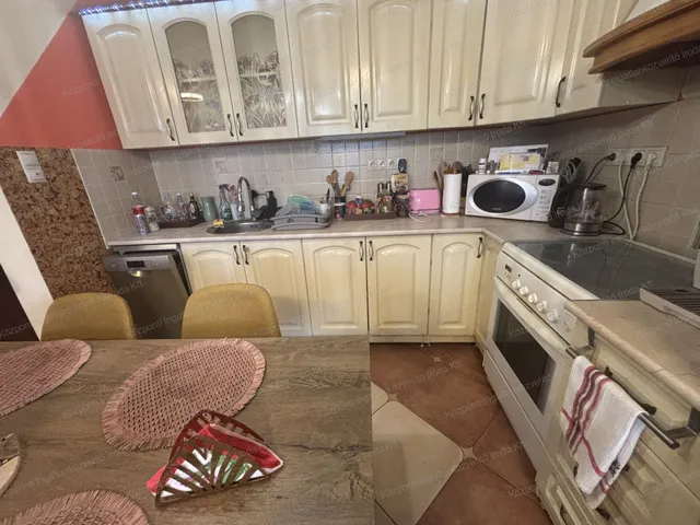 Eladó ház Tatabánya, Bánhida 120 nm