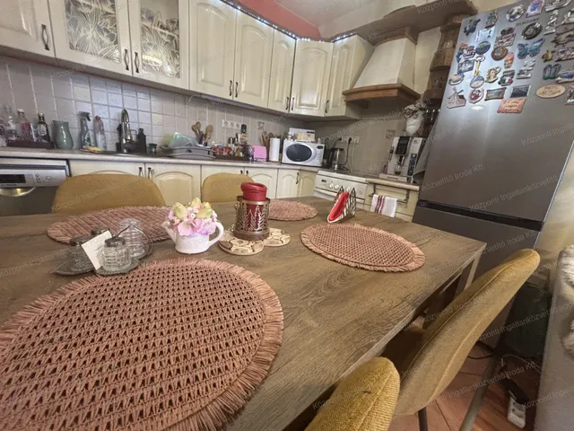 Eladó ház Tatabánya, Bánhida 120 nm