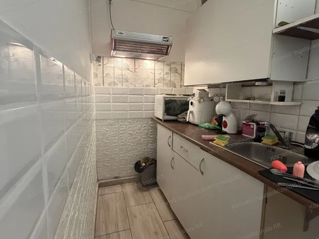 Kiadó lakás Tatabánya, Gál István-lakótelep 30 nm