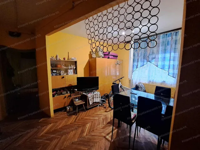 Eladó lakás Tatabánya, Kertváros 53 nm