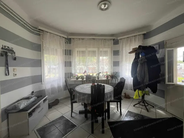 Eladó mezőgazdasági ingatlan Táborfalva 120 nm