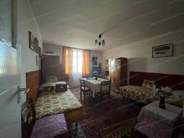 Eladó üdülő és hétvégi ház Tatabánya, Turuloldal 48 nm