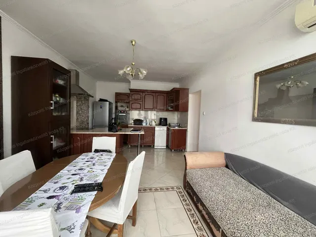 Eladó lakás Tatabánya, Újváros 43 nm