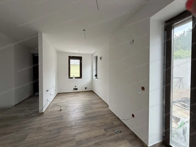 Eladó ház Környe 150 nm