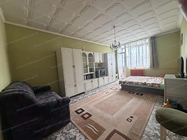 Eladó lakás Tatabánya, Dózsakert 57 nm