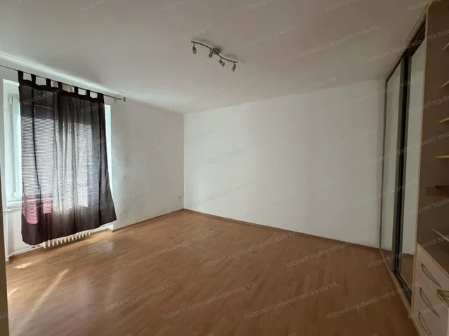 Kiadó lakás Tatabánya, Újváros 50 nm