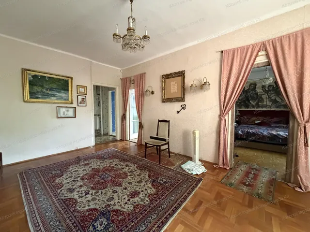 Eladó ház Oroszlány 185 nm