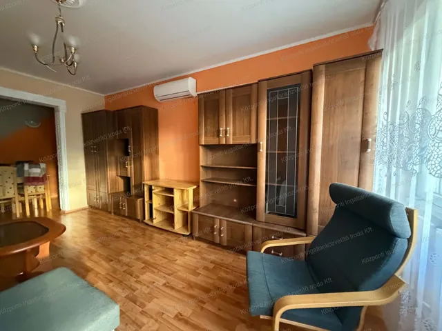 Kiadó lakás Tatabánya, Bánhidai lakótelep 68 nm