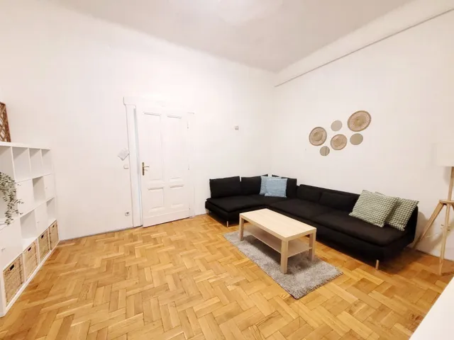 Eladó lakás Budapest V. kerület, Belváros 64 nm