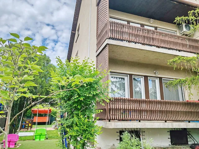 Eladó ház Budapest XXI. kerület, Királyerdő 130 nm