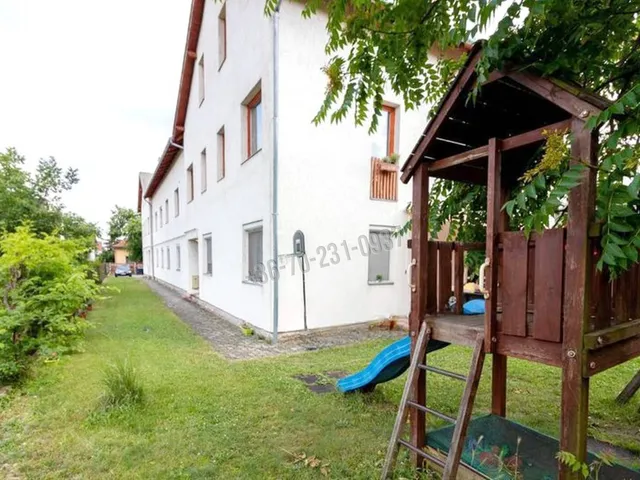 Eladó lakás Budapest XV. kerület, Rákospalota 160 nm