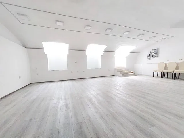 Eladó kereskedelmi és ipari ingatlan Budapest V. kerület, Lipótváros 72 nm