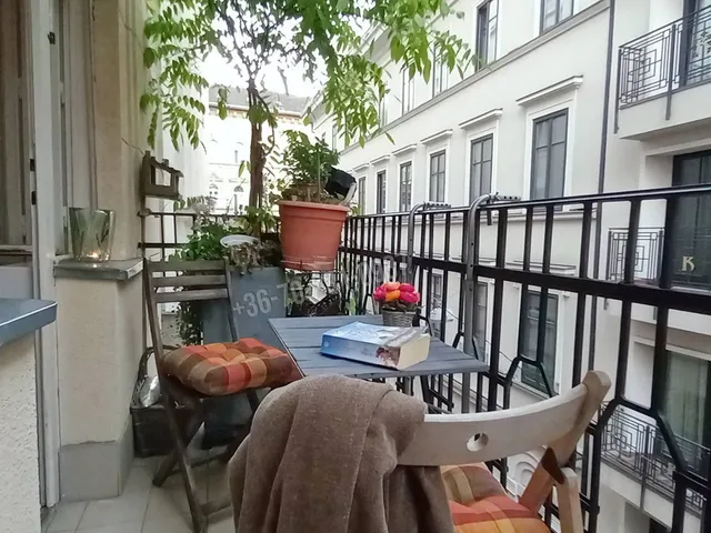 Eladó lakás Budapest VI. kerület 83 nm