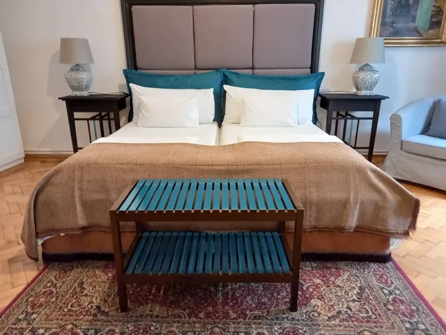 Eladó lakás Budapest VI. kerület, Nagykörúton belüli terület, Vasvári Pál utca 83 nm