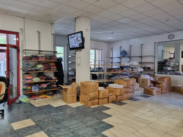 Kiadó kereskedelmi és ipari ingatlan Budapest XIII. kerület, Angyalföld 1900 nm