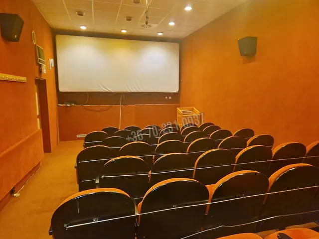 Kiadó kereskedelmi és ipari ingatlan Budapest VII. kerület 351 nm