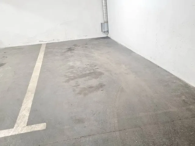 Kiadó garázs Budapest IX. kerület, Rehabilitációs terület IX. ker., Páva u. 14 nm