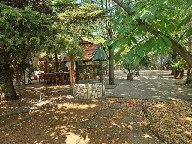 Eladó kereskedelmi és ipari ingatlan Budapest XVIII. kerület 916 nm