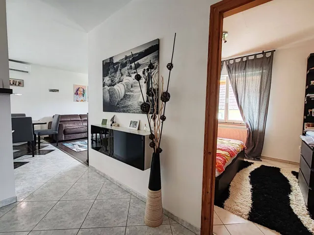 Eladó lakás Budapest XX. kerület, Kossuthfalva 103 nm