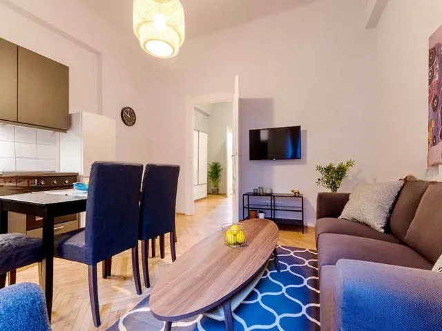 Eladó lakás Budapest VI. kerület 64 nm