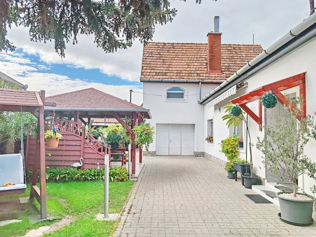 Eladó ház Tököl 170 nm