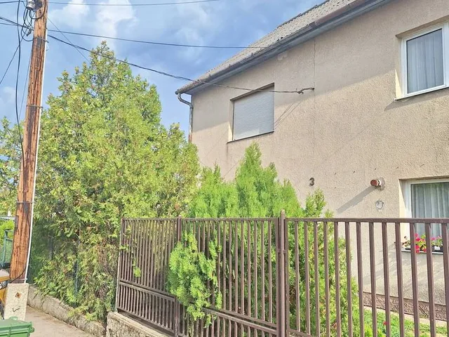 Eladó ház Budapest XXI. kerület, Királyerdő, Csónak utca 76 nm