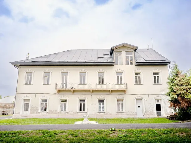 Eladó kereskedelmi és ipari ingatlan Budapest IX. kerület 2230 nm