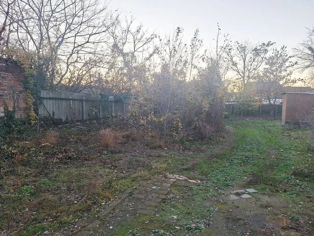 Eladó telek Budapest XXI. kerület 737 nm