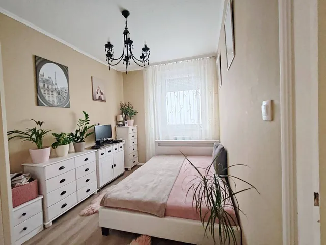 Eladó lakás Budapest XXI. kerület, Szabótelep 46 nm