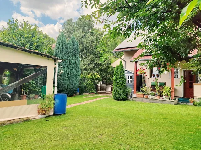 Eladó ház Budapest XXI. kerület 212 nm