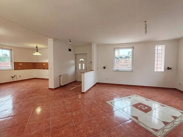 Eladó ház Szigetszentmiklós, Lakihegy 75 nm