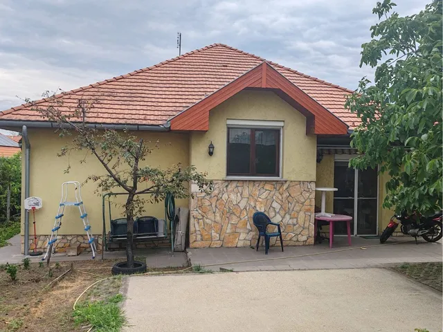 Eladó ház Szigetszentmiklós, Bucka 163 nm