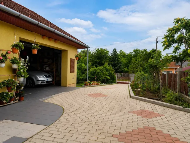 Eladó ház Szigetszentmiklós, Bucka 163 nm