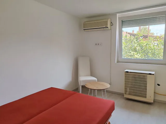 Kiadó lakás Budapest XXI. kerület, Királyerdő 30 nm