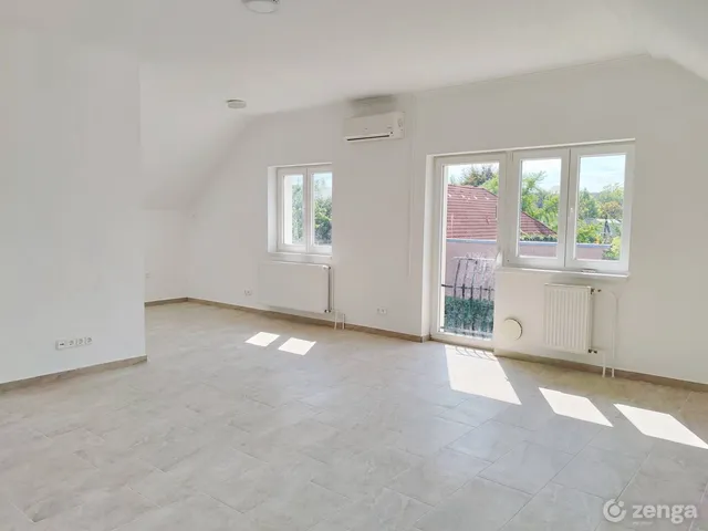 Eladó ház Budapest XXI. kerület, Csillagtelep 197 nm