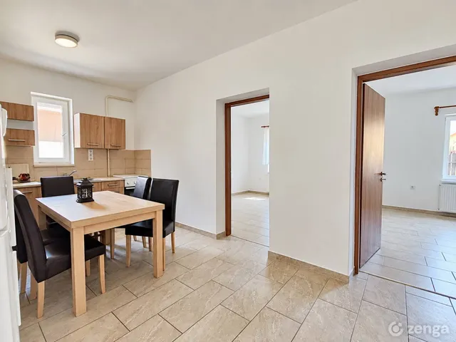 Eladó lakás Budapest XXI. kerület, Csillagtelep 92 nm