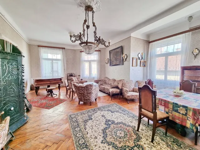 Eladó lakás Budapest IX. kerület, Belső Ferencváros 183 nm