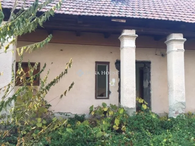 Eladó telek Mezőtárkány, Móra Ferenc út 2849 nm
