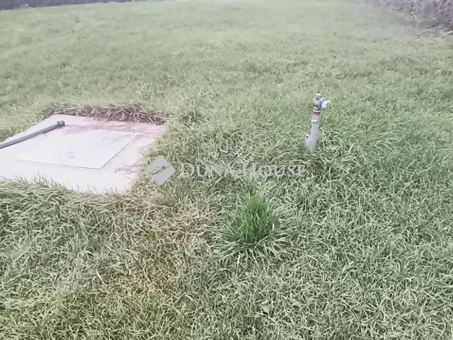 Eladó telek Kápolnásnyék 1092 nm