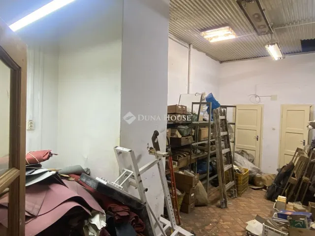 Eladó kereskedelmi és ipari ingatlan Budapest VIII. kerület 88 nm